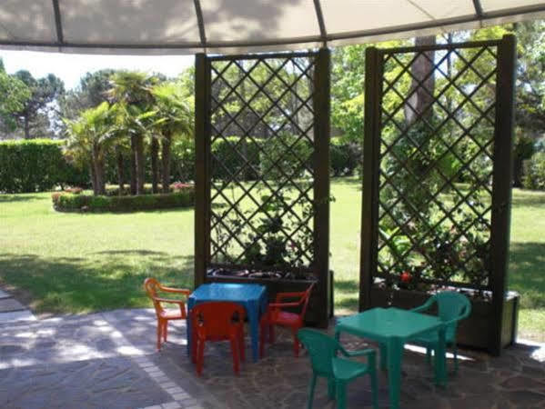 Hotel Hiki 3 Superior Бибионе Экстерьер фото